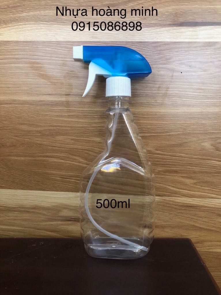 Chai nhựa đựng nước xịt kính