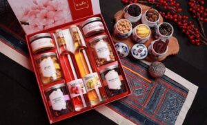 HŨ NHỰA PET – BAO BÌ THỰC PHẨM & QUÀ TẾT CAO CẤP